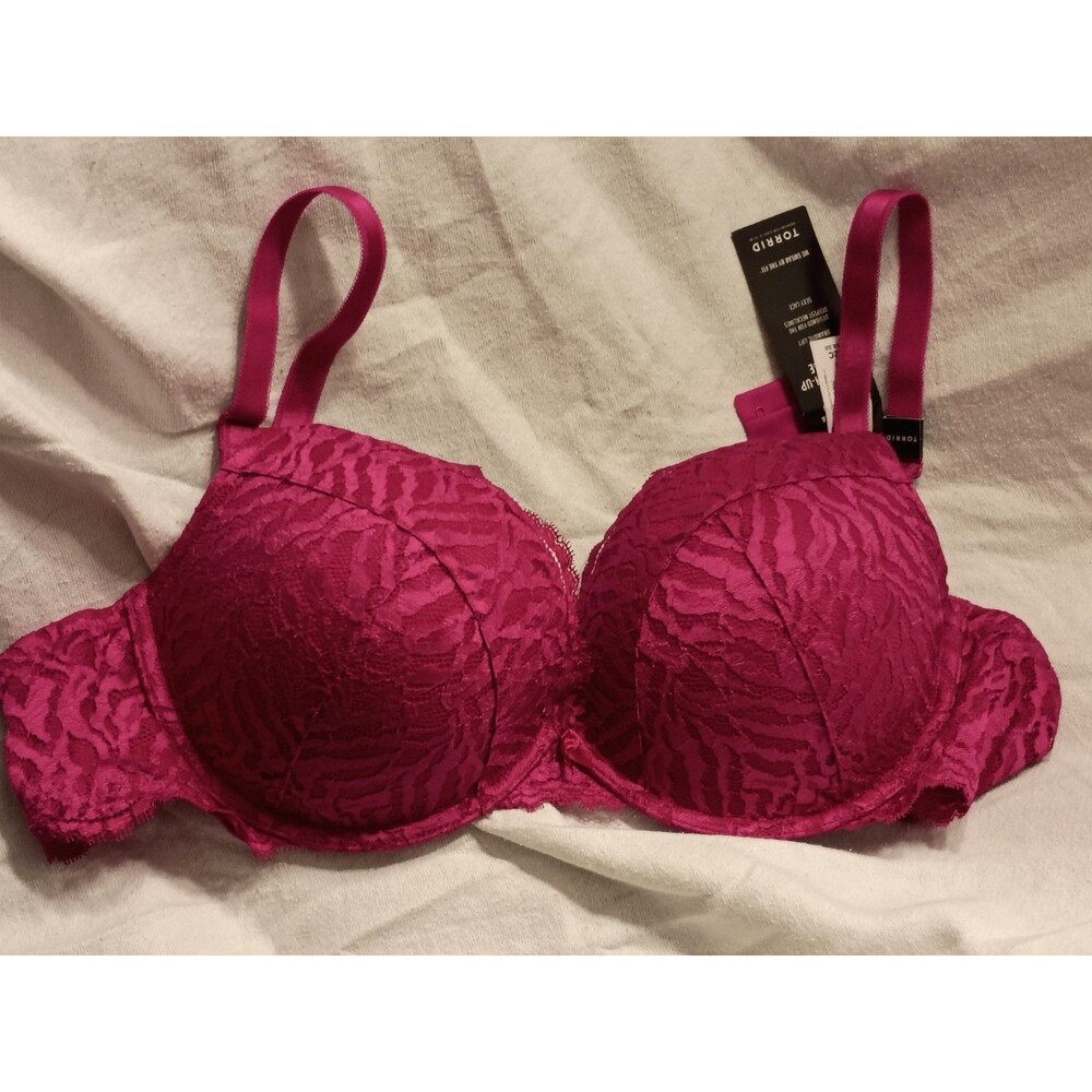 Torrid 42C Bra Women's Lace Push Up Plunge Raspberry Pout Sensuous Collection
